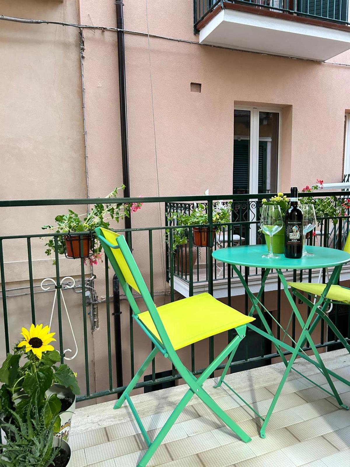 L'Host In Taormina Leilighet Eksteriør bilde